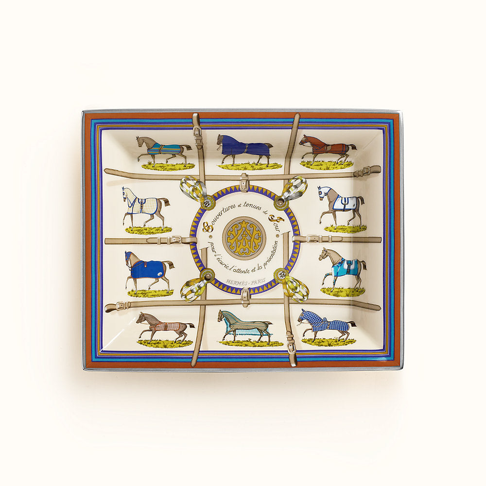 Couvertures et Tenues de Jour change tray , $610