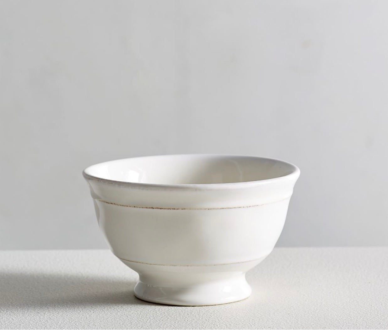 Cambria Handcrafted Stoneware Small Footed Serving Bowl