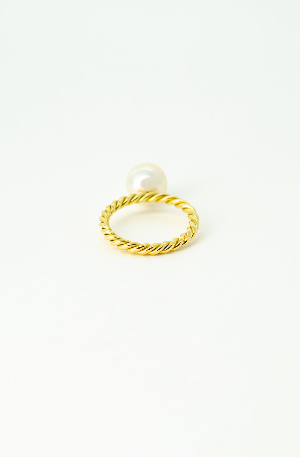 Akoya Pearl Gold Twisted Ring