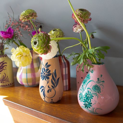 Drop It Like It's Hot Vase In Lilac & Green Floral Design