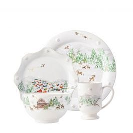 Berry & Thread North Pole 4pc Dinnerware Set