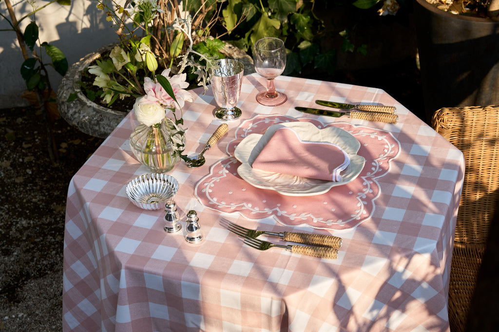 Ivy Placemat and Napkin Set in Pink