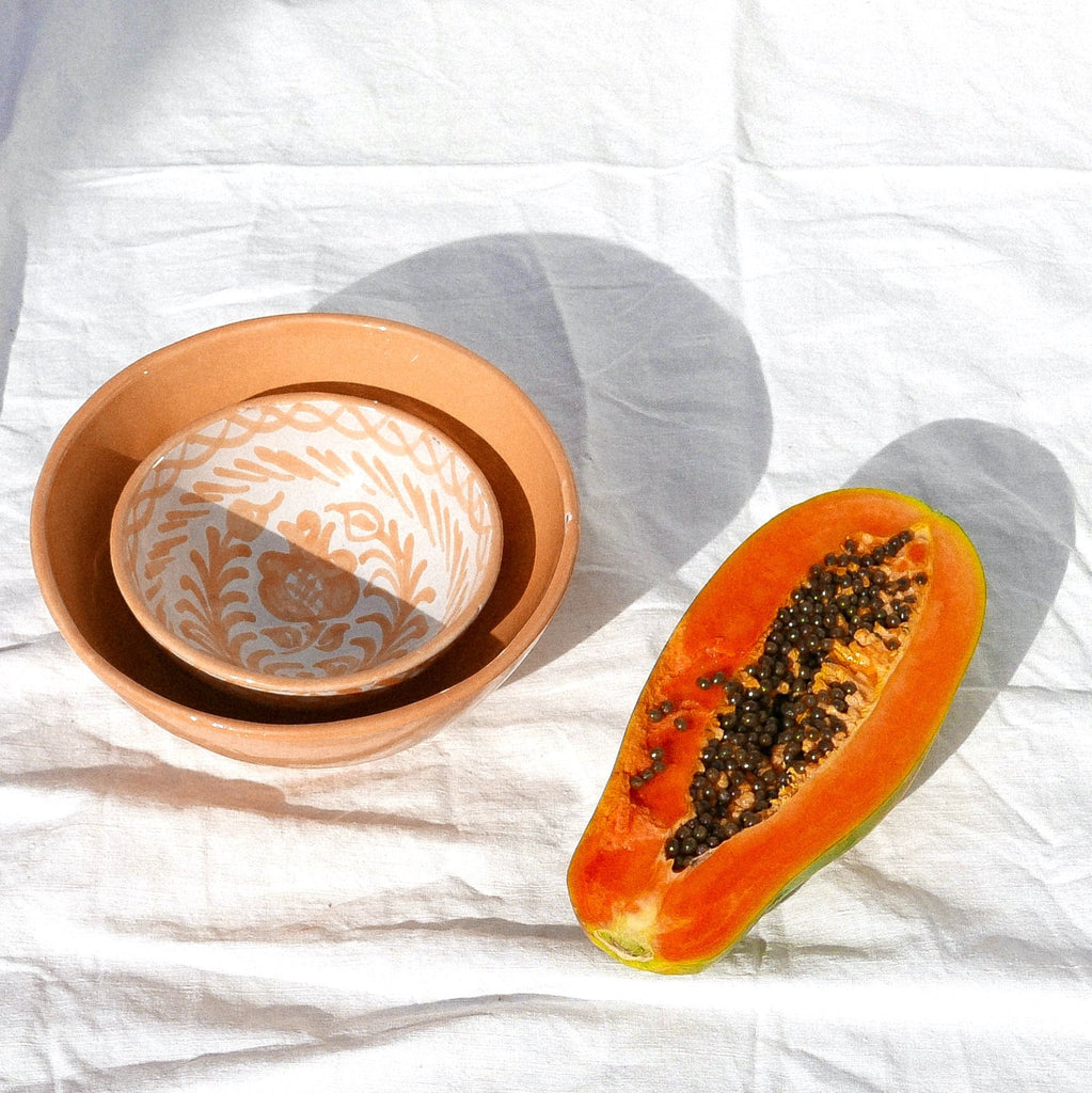 Casa Melocoton Medium Bowl with Peach Glaze