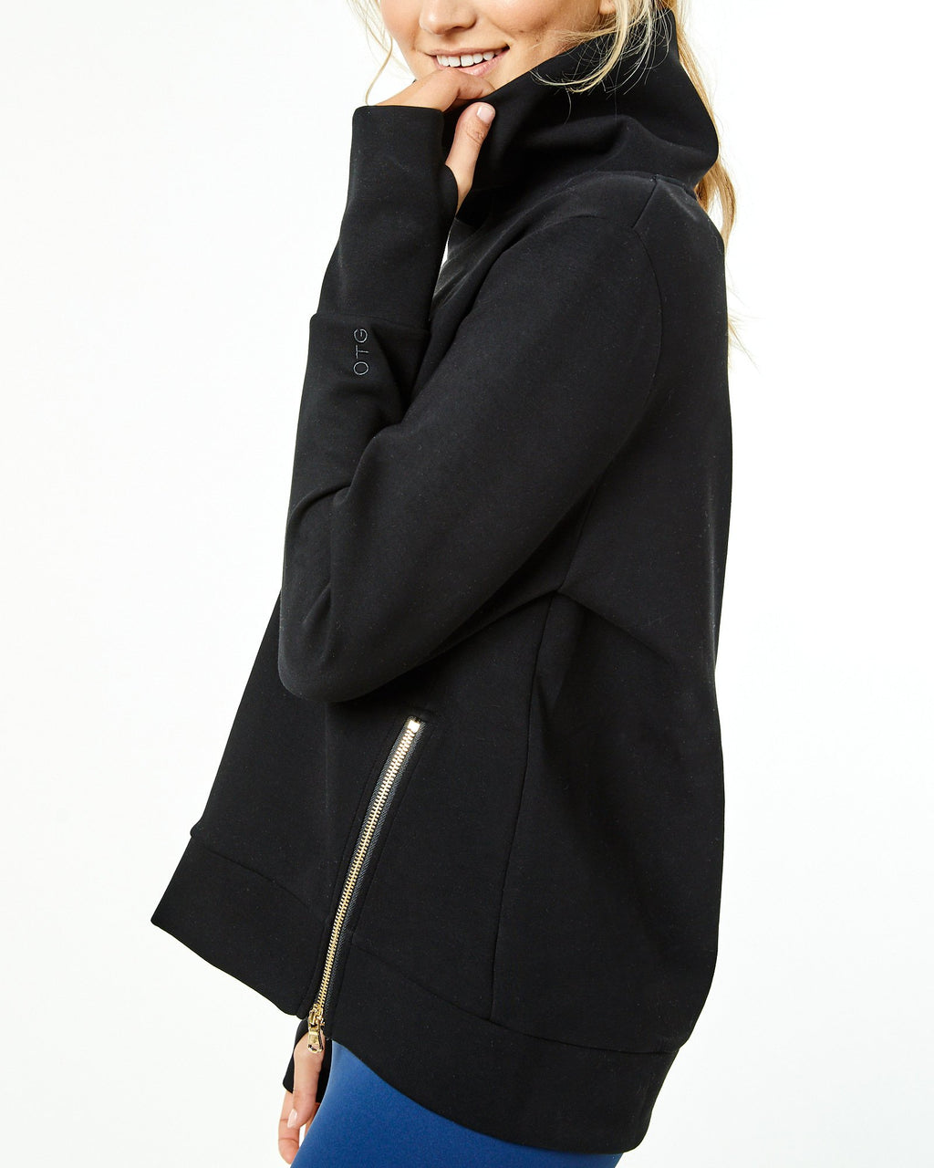 The Everyday Pullover in Black