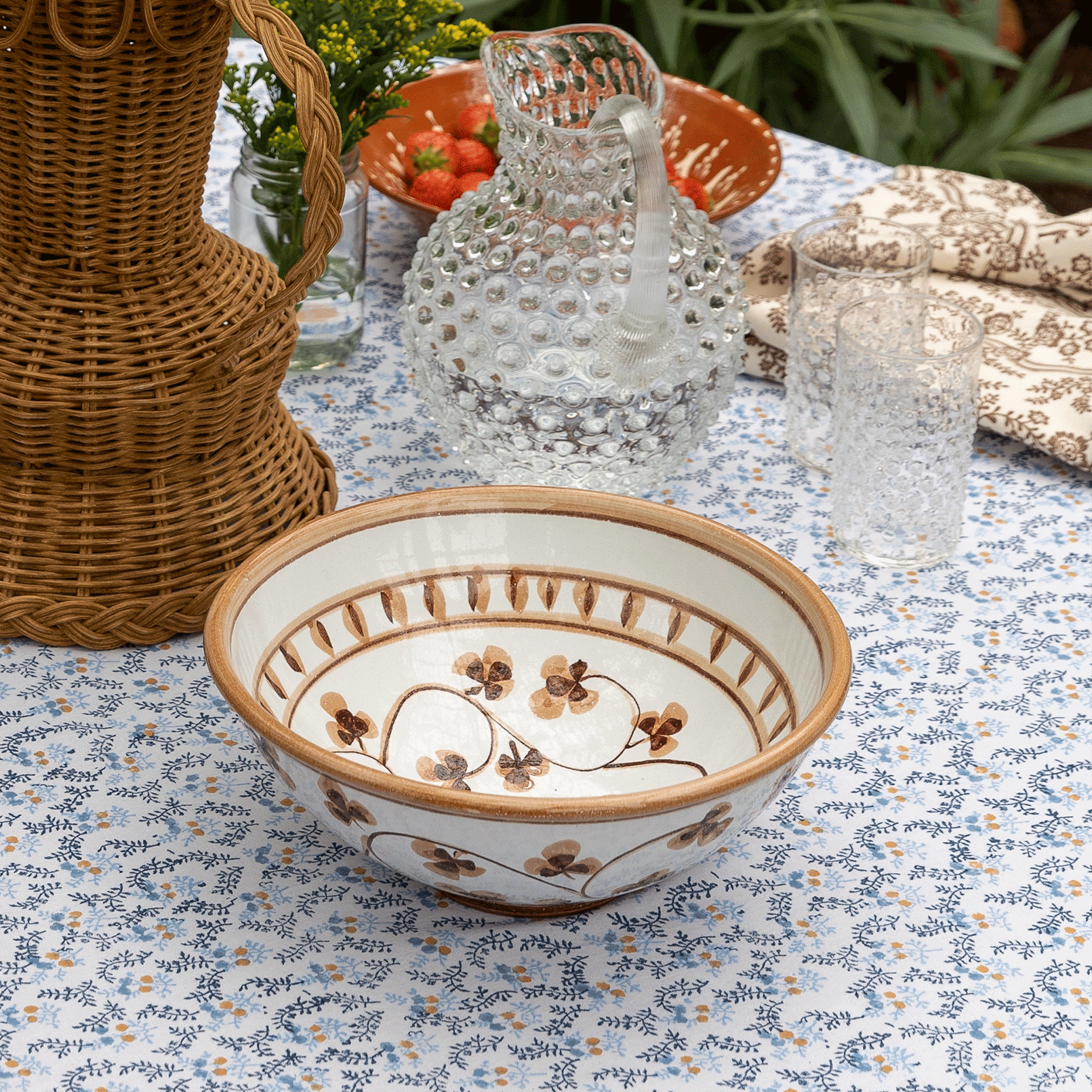 Sharland England Little Flower Tablecloth - Thumbnail 4
