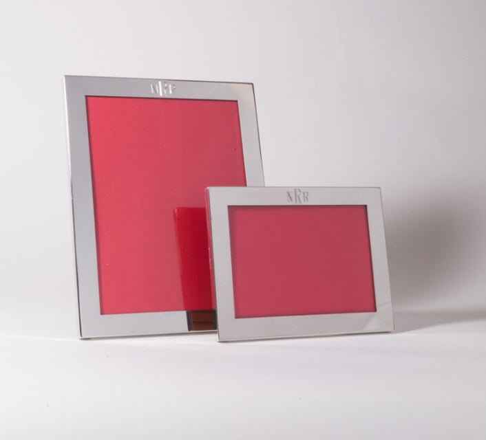 8 x 10 Engraved Portrait Frame