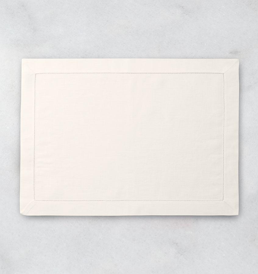 Classico Placemats - Set of 4 (White)