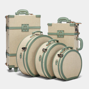 The Editor in Sea Green Stowaway